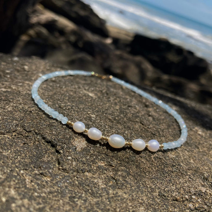 Aquamarine Pearl Gold Necklace for healing